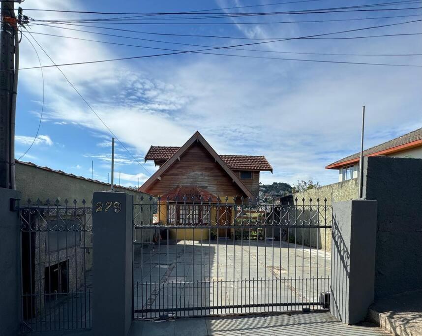 Refugio Da Mantiqueira Villa Campos do Jordao Exterior photo